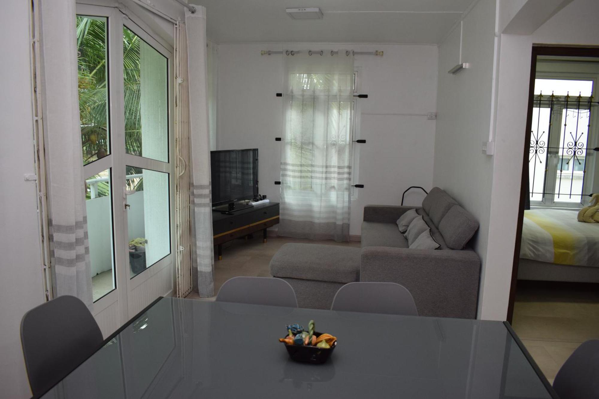 Sea Front Apartment Villa Flic-en-Flacq Exteriör bild